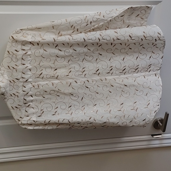 Anne Klein US L Off-White Cotton Blend Embroidered Button Down Top - Picture 7 of 10